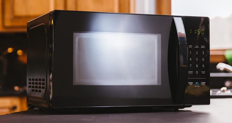 Choosing a Microwave Oven