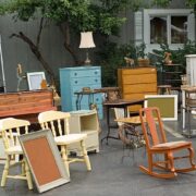 5 Tips to Organise a Garage Yard Sale Before Moving